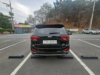 Kia Sorento 2018, 137730 км, за 15690000 KRW