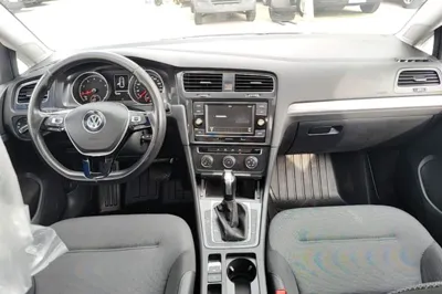 Volkswagen Golf 2018, 122400 км, за 62092.65 CNY - фото 12