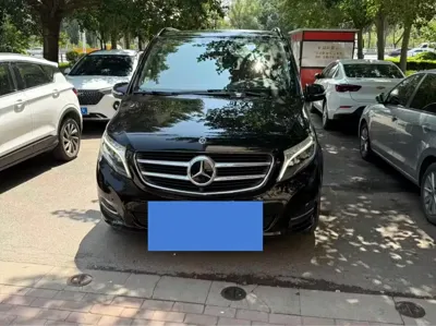 Mercedes-Benz V-Class 2018, 163000 км, за 124800 CNY - фото 5