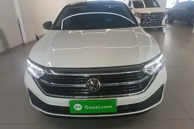 Volkswagen Sagitar 2026, 8400 км, за 107755.88 CNY