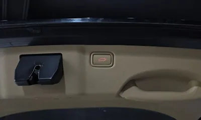 Kia Canival 2018, 138187 км, за 10490000 KRW - фото 16