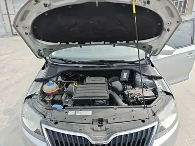 Skoda Rapid 2014, 94300 км, за 15100 CNY - фото 20