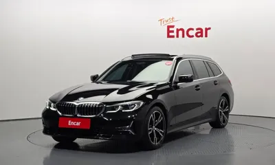 BMW 3-Series · 2022 год