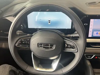 Geely Xingyue L 2024, 6600 км, за 106100 CNY