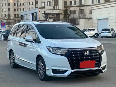 Honda Elysion 2025, 20000 км, за 198800 CNY