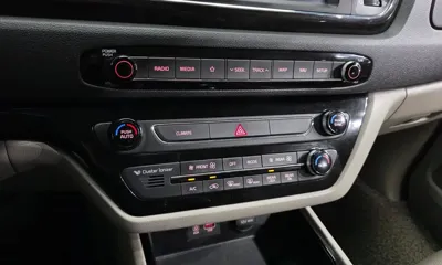 Kia Canival 2019, 66852 км, за 16900000 KRW - фото 16