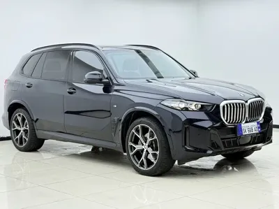 BMW X5 2025, 20000 км, за 445800 CNY