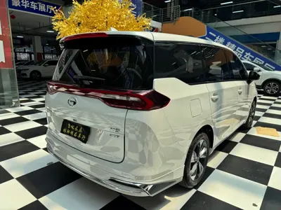 GAC Motor Trumpchi M6 2022, 30000 км, за 93800 CNY - фото 9