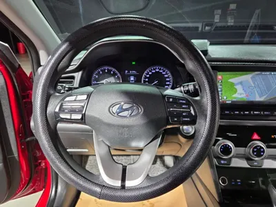 Hyundai Avante 2019, 34898 км, за 12300000 KRW - фото 6