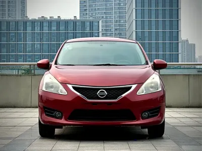 Nissan Tiida 2014, 90000 км, за 25000 CNY
