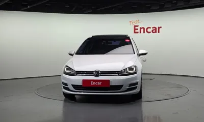 Volkswagen Golf 2015, 130123 км, за 9190000 KRW