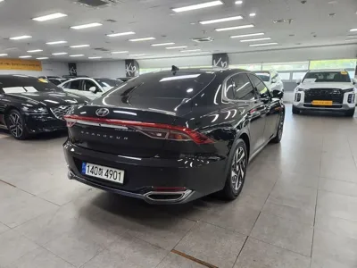 Hyundai Grandeur 2022, 25514 км, за 30500000 KRW