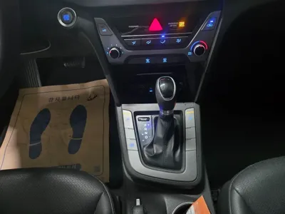 Hyundai Avante 2018, 85694 км, за 10900000 KRW - фото 9