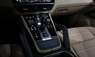 Porsche Cayenne 2023, 39559 км, за 94800000 KRW - фото 9