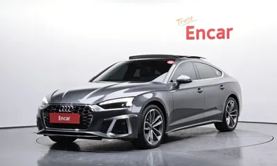 Audi A5 · 2022 год