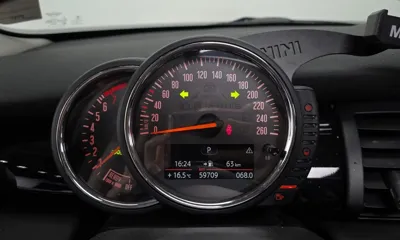 MINI Cooper 2017, 59709 км, за 11700000 KRW - фото 8