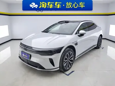 Zeekr 极氪007GT · 2025 год