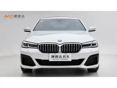 BMW 5 Series 2021, 52000 км, за 188000 CNY