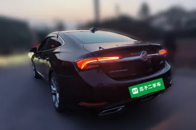 Buick LaCrosse 2021, 54500 км, за 127407.54 CNY