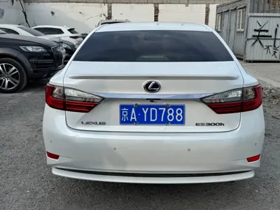 Lexus ES 2016, 90000 км, за 149800 CNY - фото 27