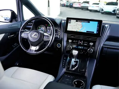 Lexus LM 2021, 45000 км, за 837700 CNY - фото 13