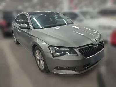 Skoda Superb 2016, 106300 км, за 32800 CNY - фото 7
