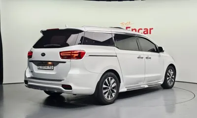 Kia Canival 2019, 149462 км, за 10600000 KRW - фото 2