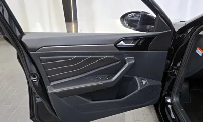 Volkswagen Jetta 2023, 37132 км, за 27000000 KRW - фото 24