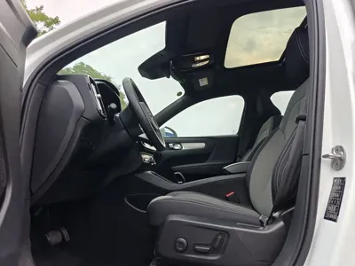 Volvo XC40 2023, 30000 км, за 89900 CNY - фото 11