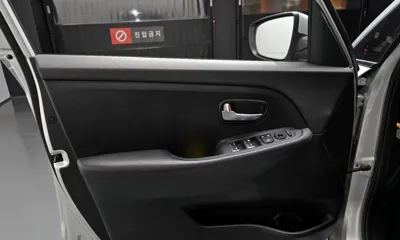 Kia Carens 2017, 93529 км, за 10800000 KRW - фото 24