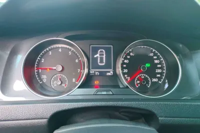 Volkswagen Golf 2019, 87600 км, за 69916.37 CNY - фото 8