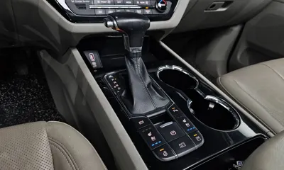 Kia Canival 2019, 121304 км, за 15200000 KRW - фото 9