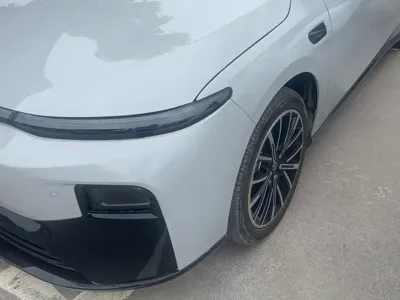 Leapmotor 零跑B01 2025, 28000 км, за 69800 CNY