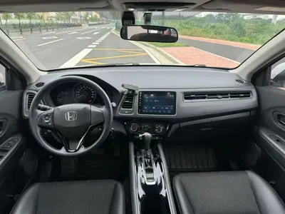 Honda Vezel 2022, 60000 км, за 63500 CNY
