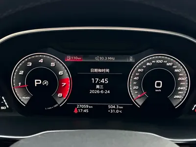 Audi Q3 2023, 26800 км, за 202800 CNY - фото 16