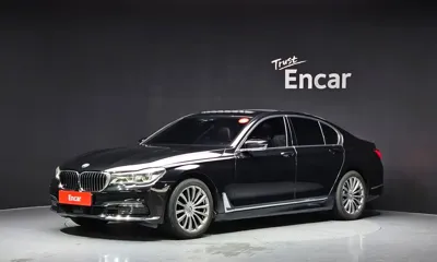 BMW 7-Series · 2016 год