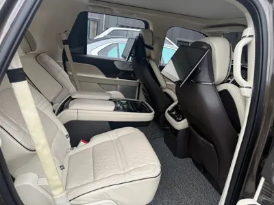 Lincoln Navigator 2019, 58777 км, за 51900000 KRW - фото 11