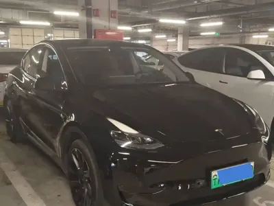 Tesla Model Y 2022, 161000 км, за 123800 CNY - фото 3