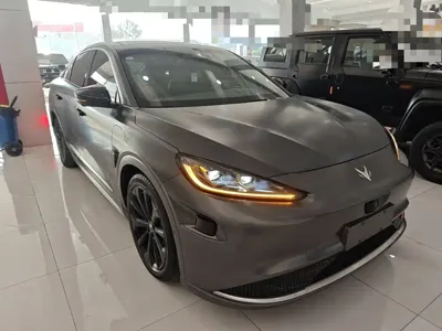 Arcfox Alpha S 2023, 36400 км, за 110900 CNY