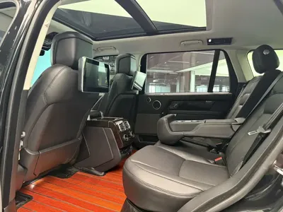Land Rover Range Rover 2019, 65000 км, за 738800 CNY - фото 7