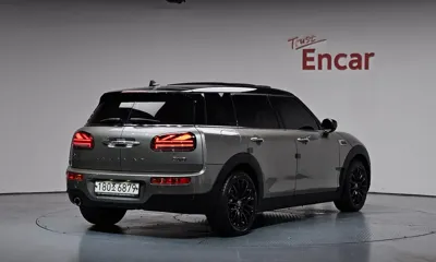 MINI Clubman 2020, 36441 км, за 11648.23 USD - фото 2