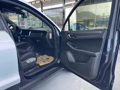 Porsche Macan 2019, 70000 км, за 179800 CNY - фото 12