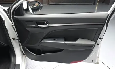 Hyundai Avante 2016, 111354 км, за 7800000 KRW - фото 24