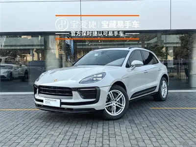 Porsche Macan · 2023 год