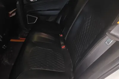 Geely Auto Emgrand GL 2021, 75400 км, за 39047.54 CNY - фото 17