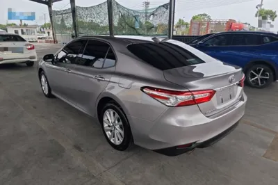 Toyota Camry 2021, 43200 км, за 112025.8 CNY