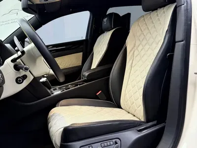Bentley Flying Spur 2019, 40000 км, за 1020000 CNY - фото 11