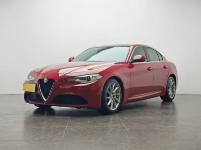 Alfa Romeo Giulia · 2019 год