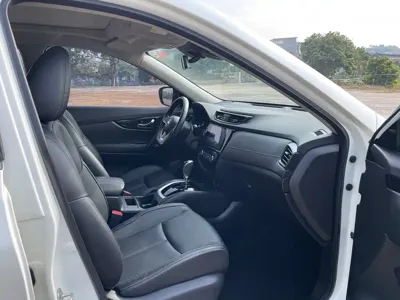 Nissan X-Trail 2021, 80000 км, за 76800 CNY - фото 10