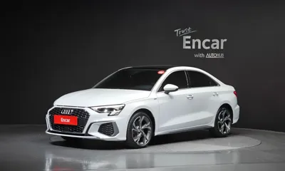 Audi A3 · 2023 год